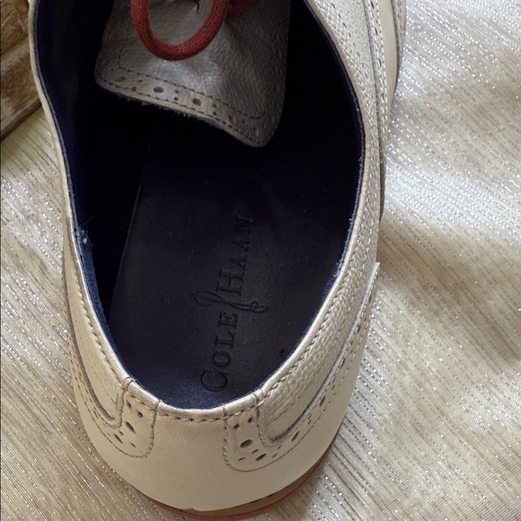 Cole Haan Cream and Burgundy Oxfords - Picture 3 of 9